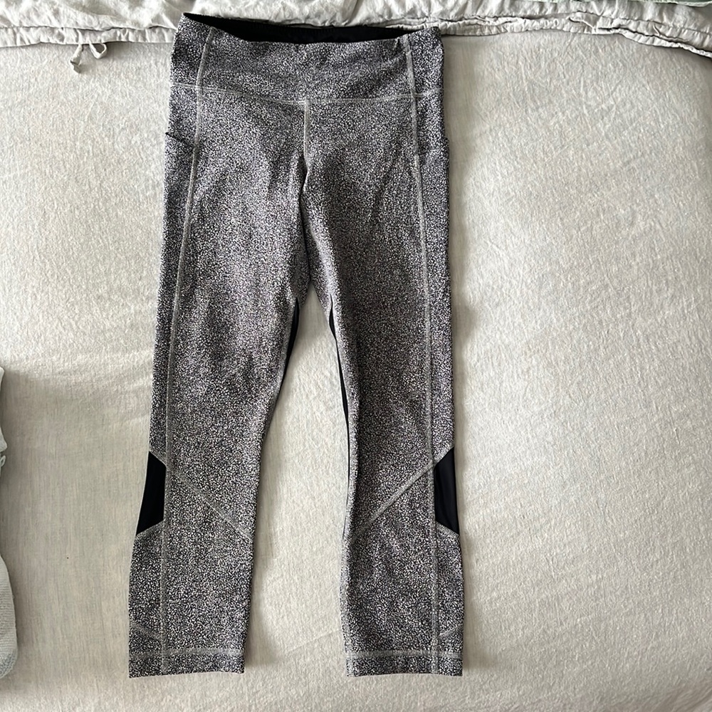 Cropped Lulu Lemon Leggings - perfect for running errands or workouts!